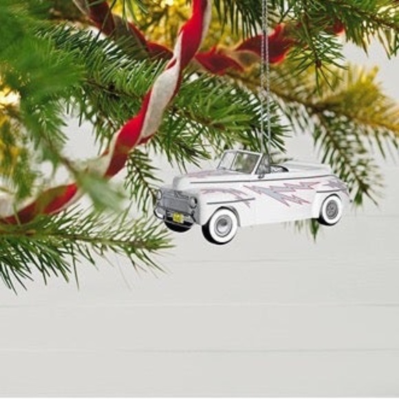Hallmark Keepsake Christmas Ornament 2022, The Car's The Star Greased Lightning - Picture 3 of 7